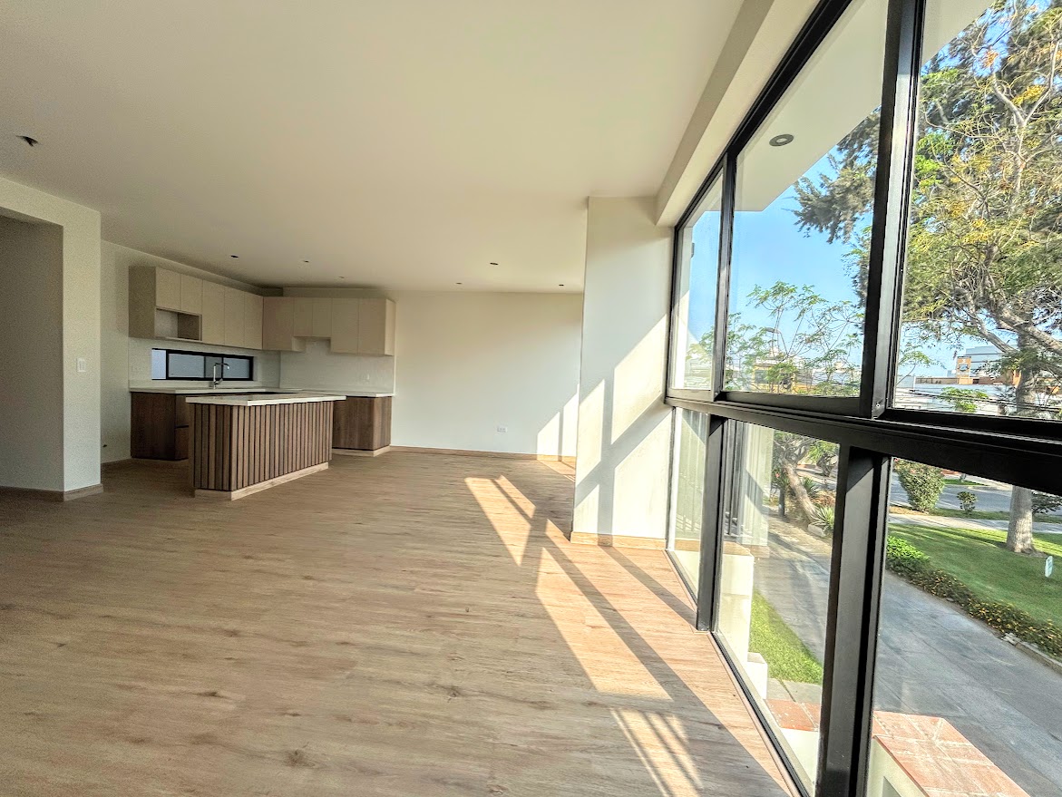Departamento en Venta en Santiago de Surco