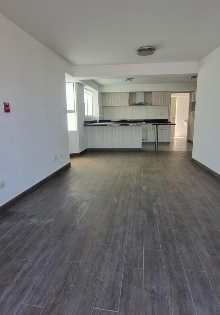 Departamento en Venta en Santiago de Surco