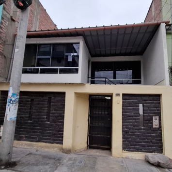 Casa en Remate en Villa El Salvador