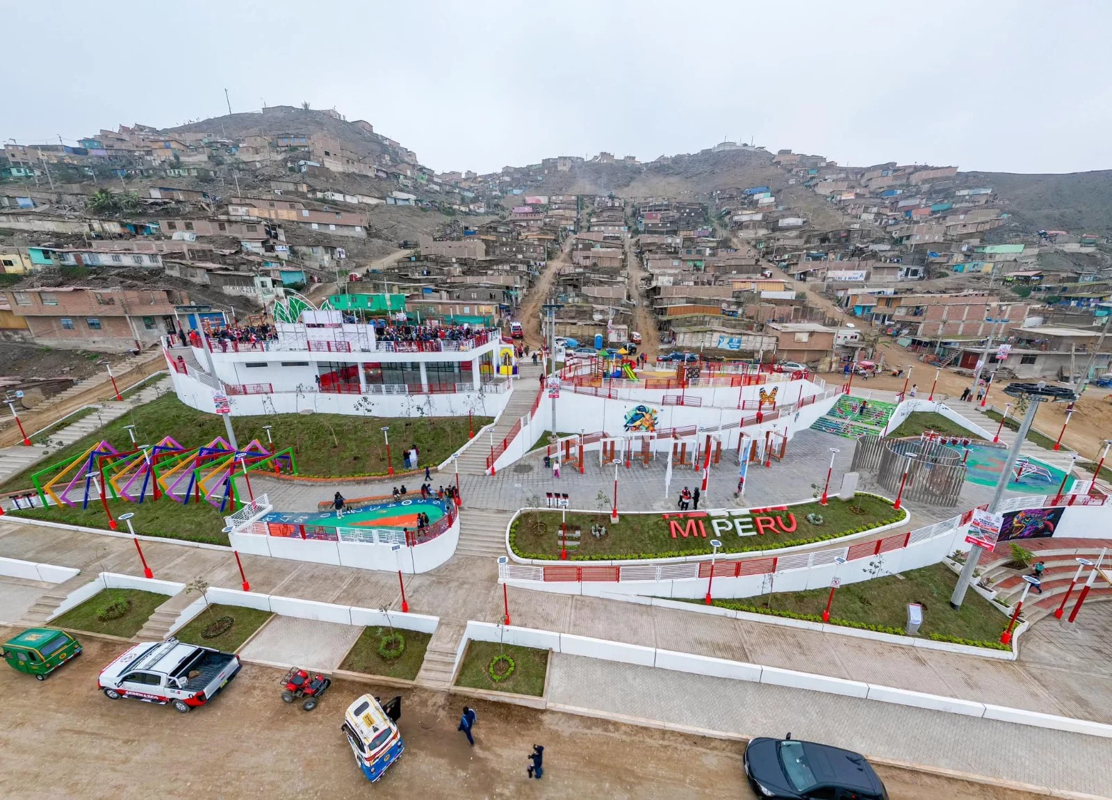Casa en Venta en Mi Perú