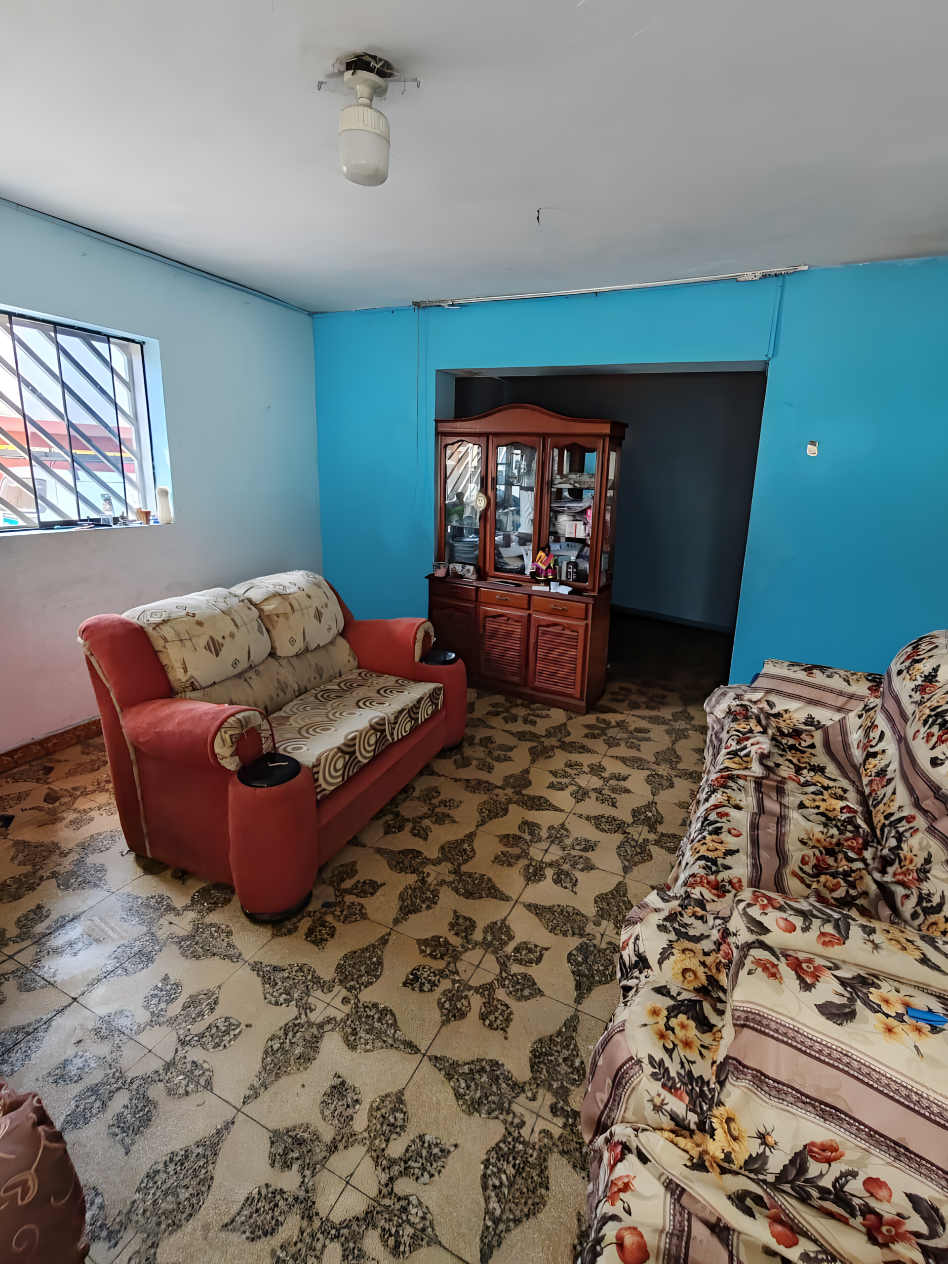 Casa en Remate en Comas