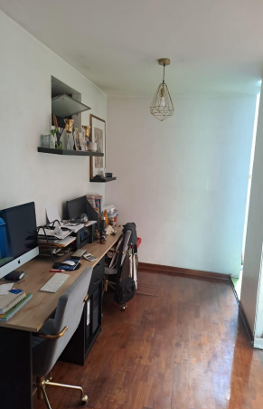 Casa en Remate en Comas