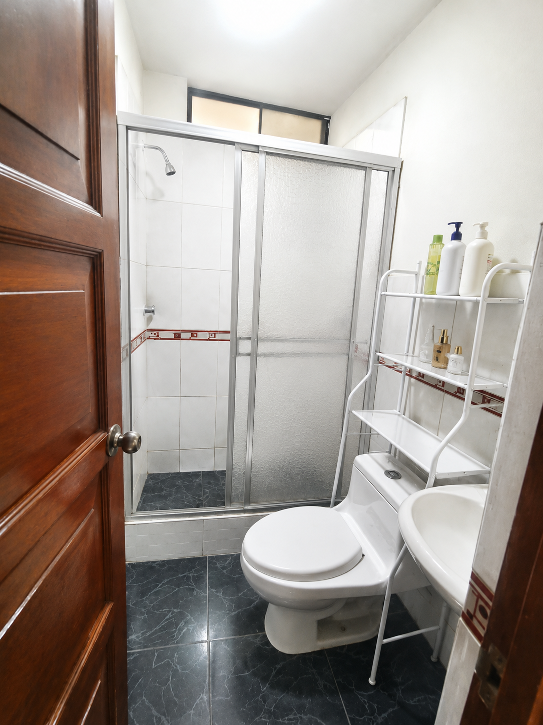 Casa en Remate en Comas