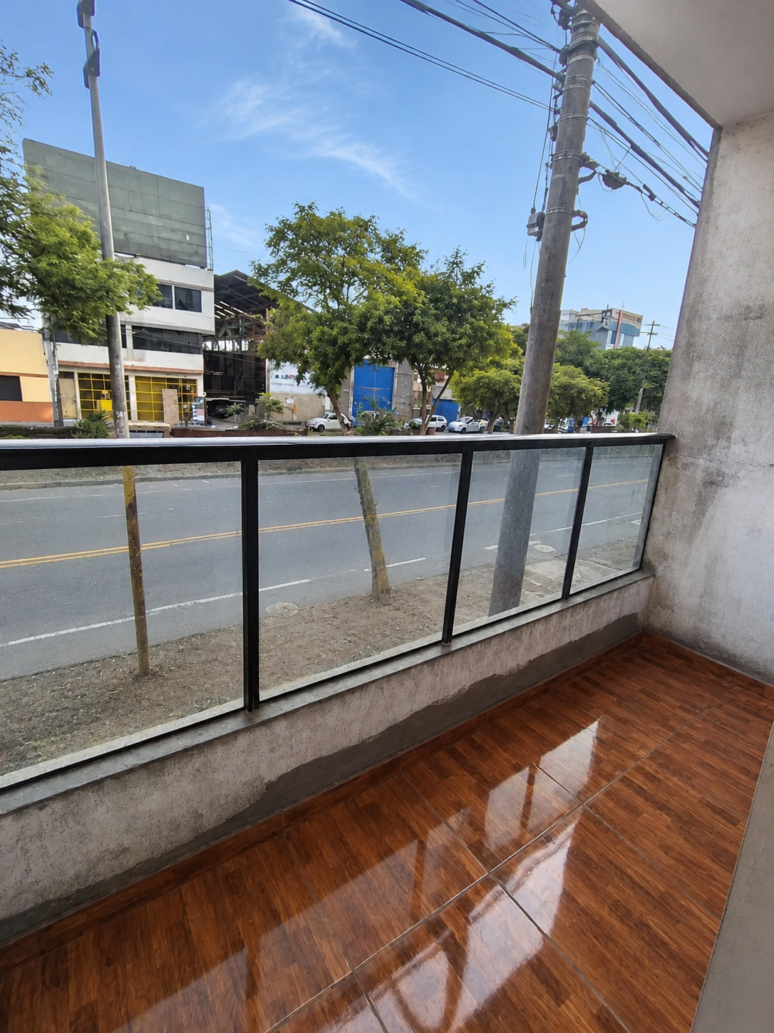 Casa en Remate en Comas
